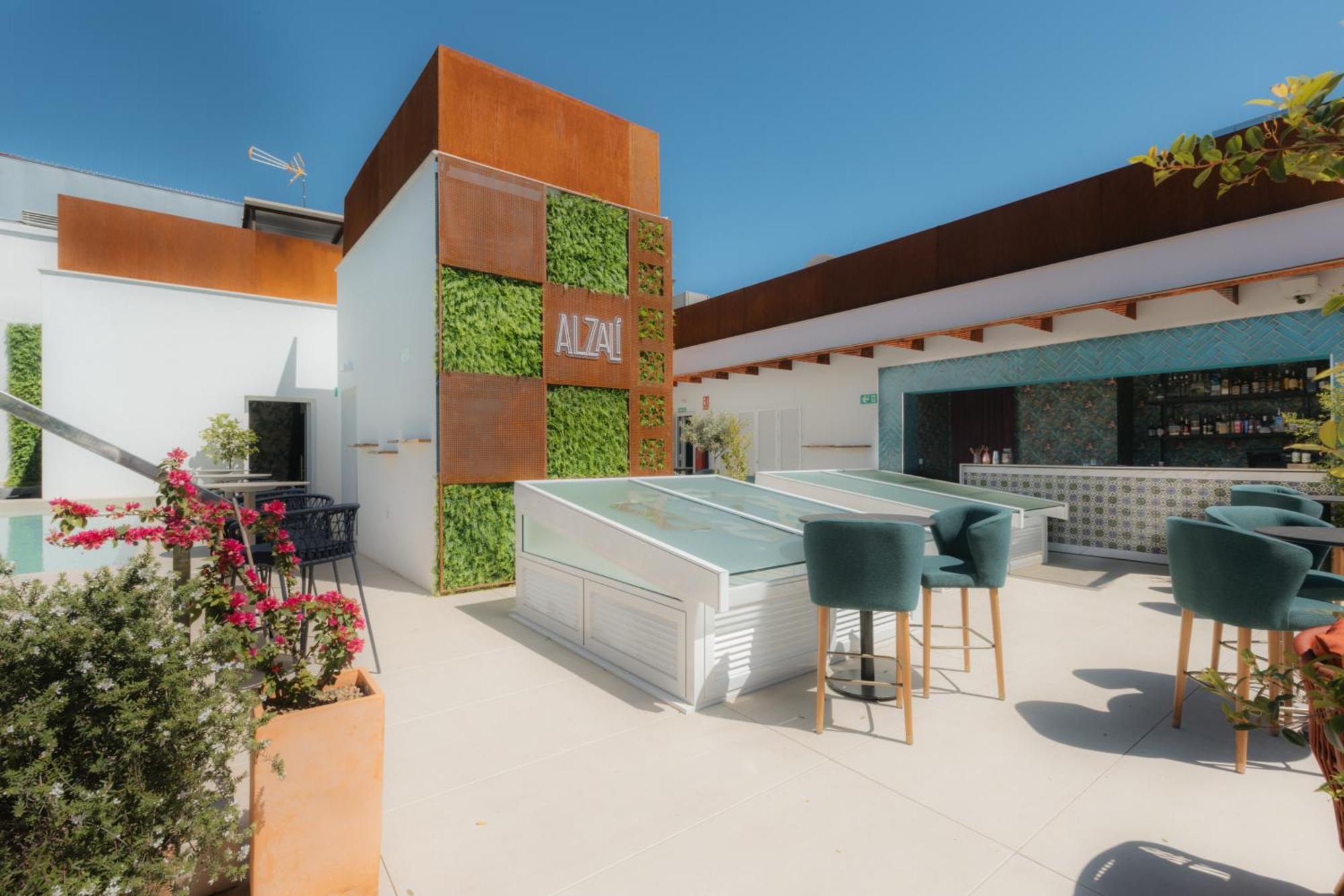Cavalta Boutique Hotel - Small Luxuy Hotels 塞维利亚 外观 照片